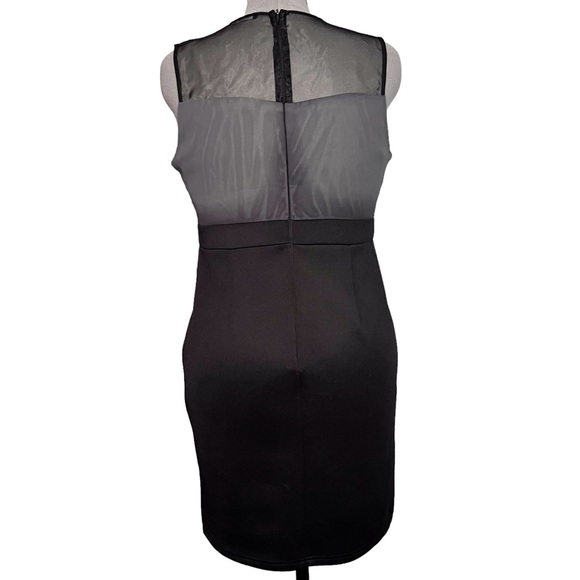 Suzy Shier Dress - Picture 3 of 9